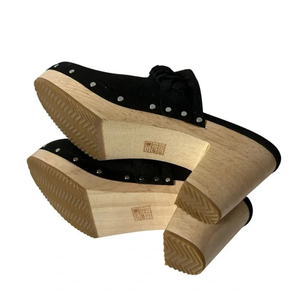 J Crew Women’s Wooden heels Clog Black Faux Suede Studded Size 6.5. - Picture 10 of 10